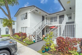 Serene Oasis - Sleeps 11 - Palm Waves Stays